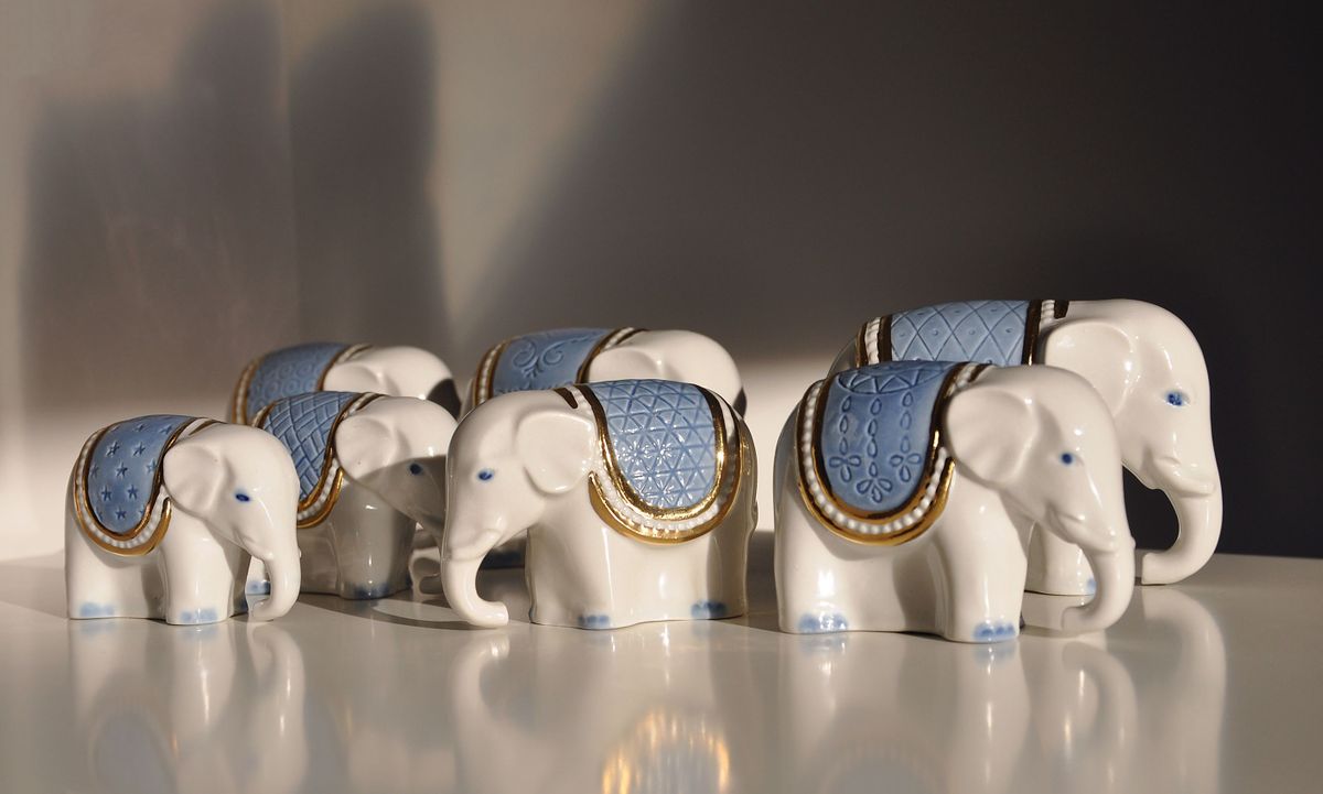 Vastu for Elephant Images Benefits & 𝐏𝐥𝐚𝐜𝐞𝐦𝐞𝐧𝐭 𝐨𝐟 𝐄𝐥𝐞𝐩𝐡𝐚𝐧𝐭 𝐚𝐬 𝐩𝐞𝐫 𝐕𝐚𝐬𝐭𝐮